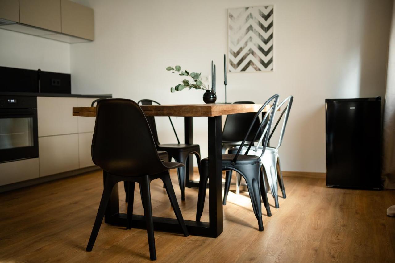Oldtown Studio Apartment With 2 Bathrooms Dusseldorf Ngoại thất bức ảnh