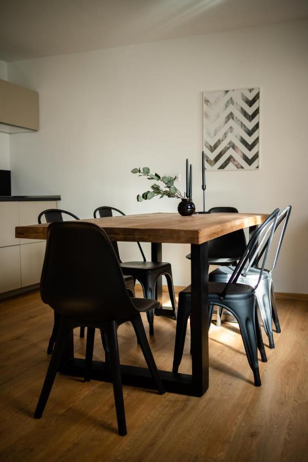 Oldtown Studio Apartment With 2 Bathrooms Dusseldorf Ngoại thất bức ảnh