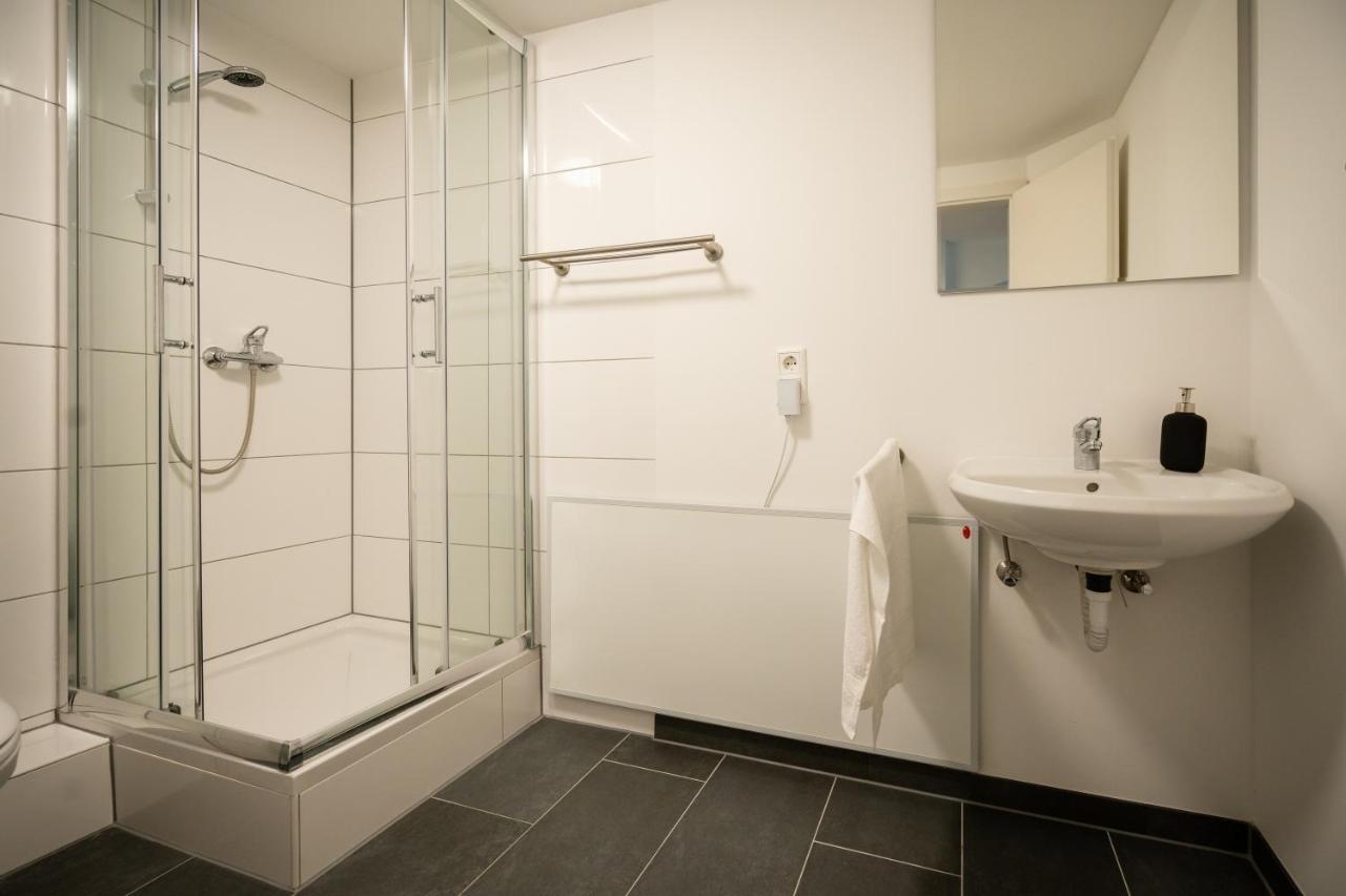 Oldtown Studio Apartment With 2 Bathrooms Dusseldorf Ngoại thất bức ảnh