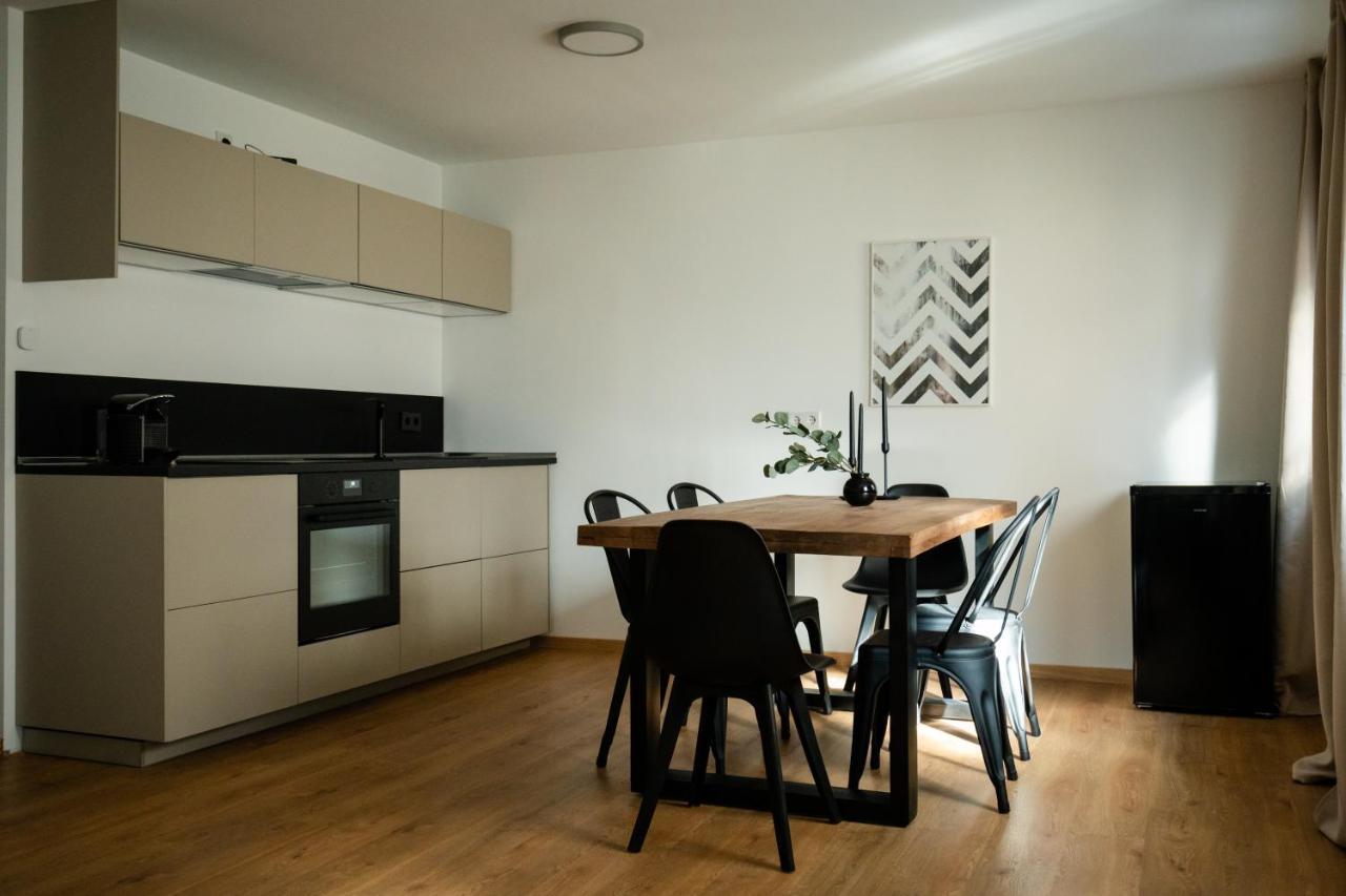 Oldtown Studio Apartment With 2 Bathrooms Dusseldorf Ngoại thất bức ảnh
